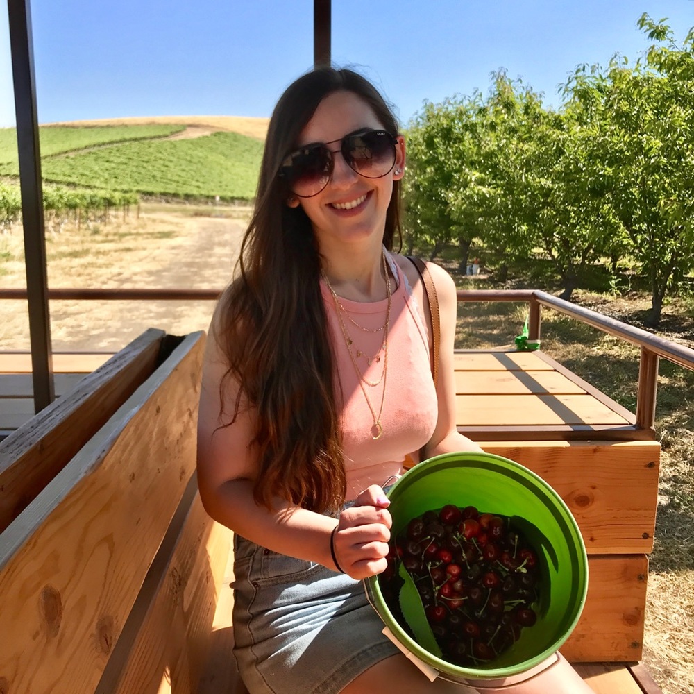 Meet your Posher, Savannah